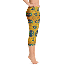 Load image into Gallery viewer, Pineapple Capri Leggings