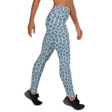 Load image into Gallery viewer, Jeans Leopard Yoga Leggings
